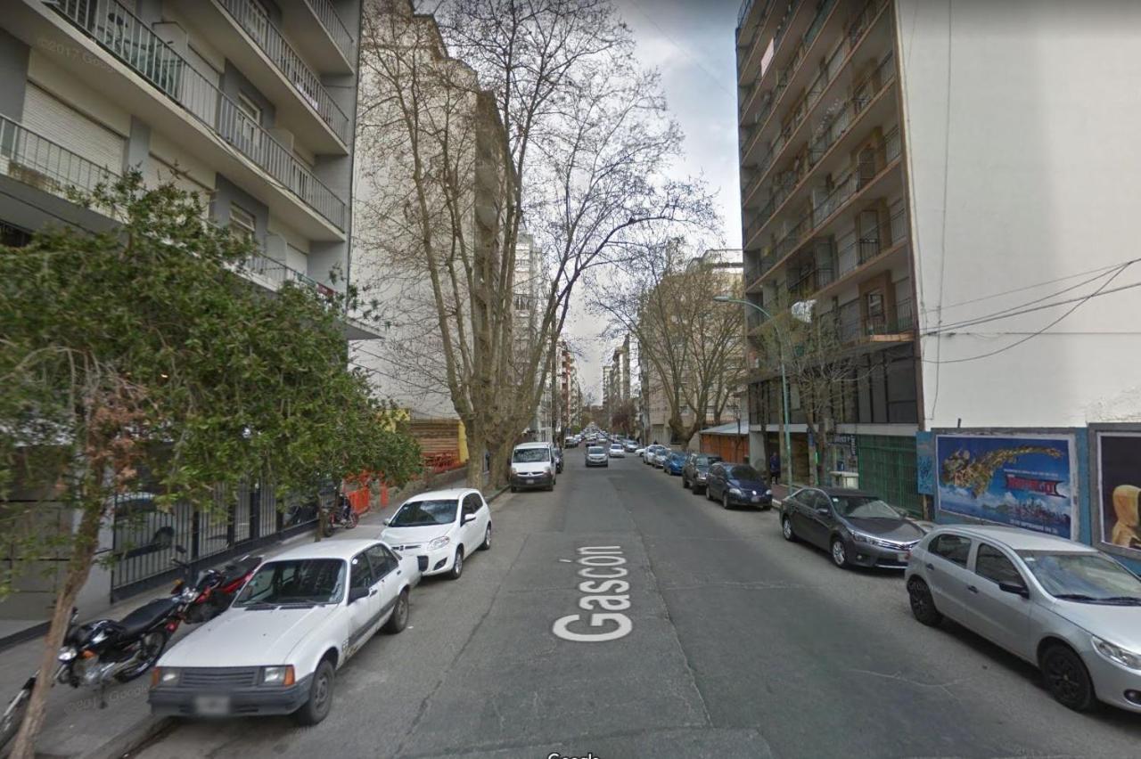 Depto De 2 Ambientes Zona Guemes *